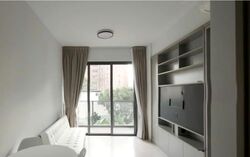 Haus On Handy (D9), Condominium #581238011